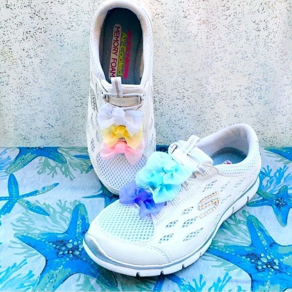 KAWII Swarovski Crystal Custom Skechers🦋💕🌺💝🦋 - Picture 2 of 13